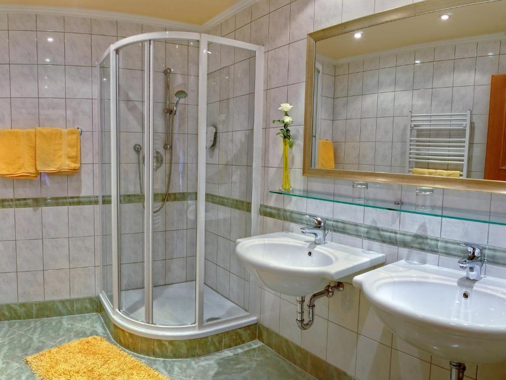 Hotel Restaurant Stoecklwirt Sankt Johann im Pongau Room photo