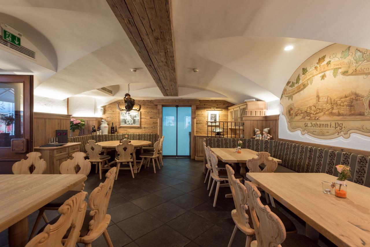 Hotel Restaurant Stoecklwirt Sankt Johann im Pongau Exterior photo